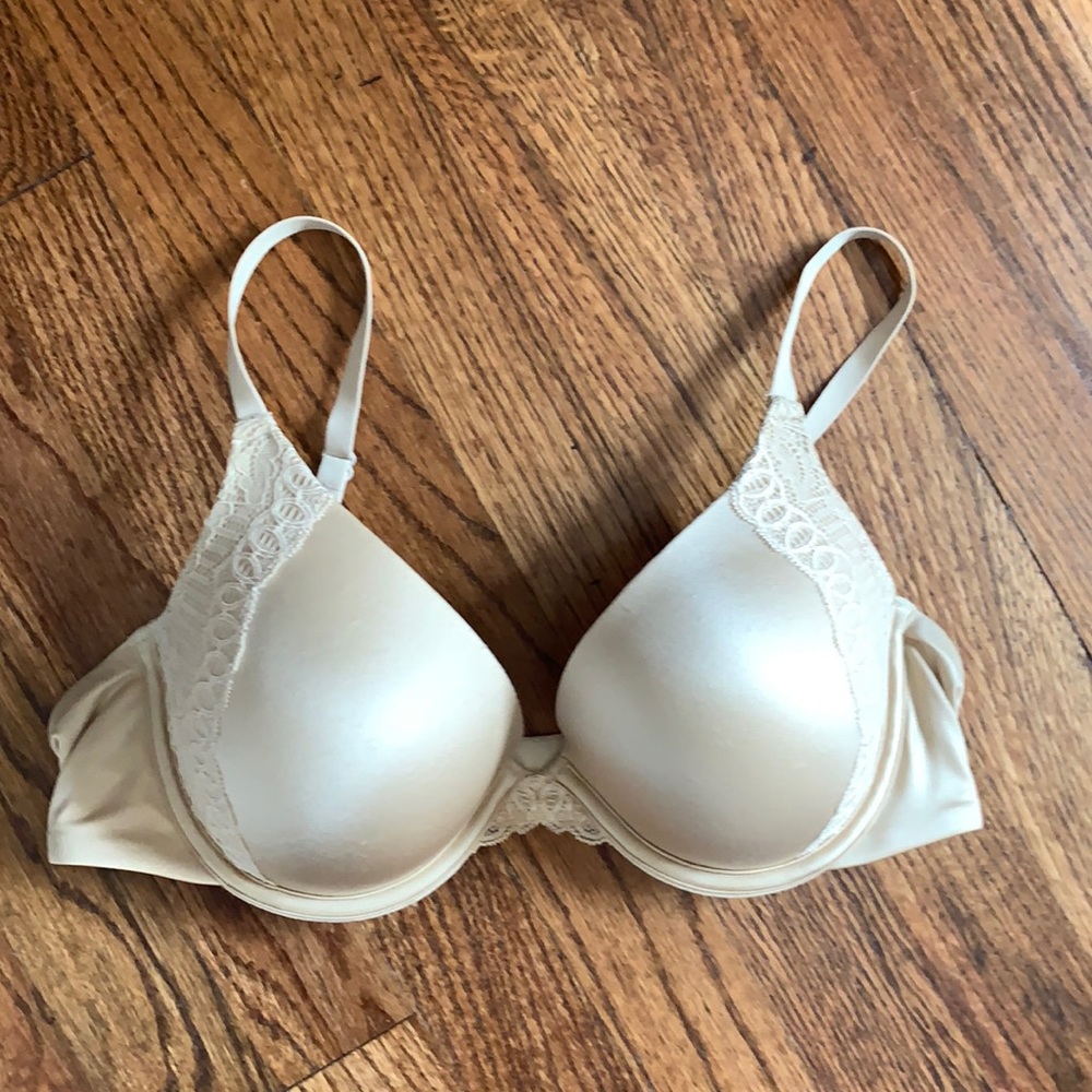 Maidenform nude full padded bra 34C w/ lace detail